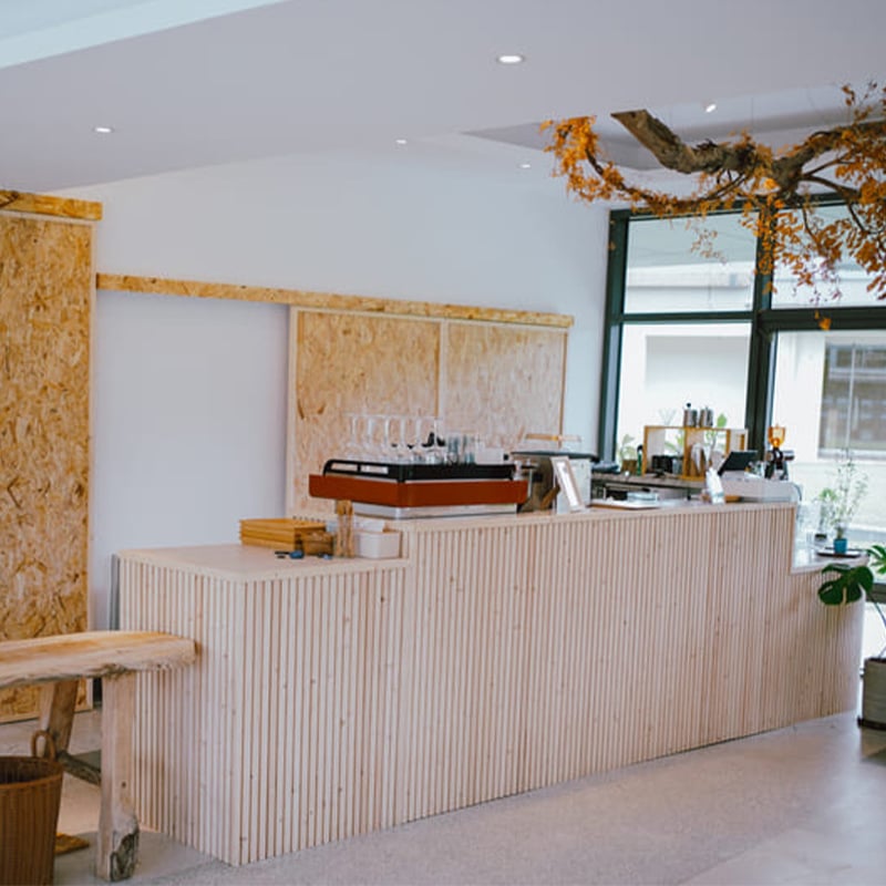 bar